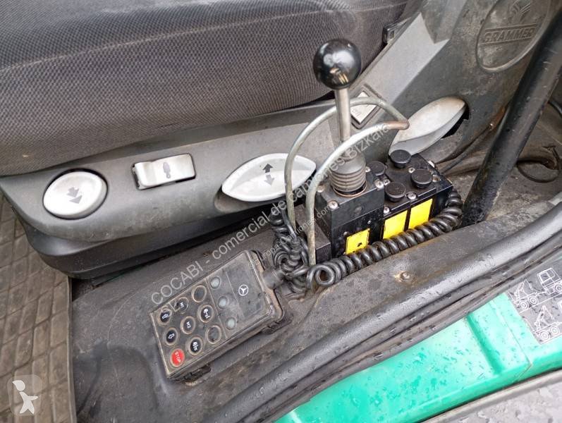 Camión Mercedes-Benz Axor Portacontenedor Gancho Hyva 6x2 de Ocasión - Euro 3 - miniatura 7