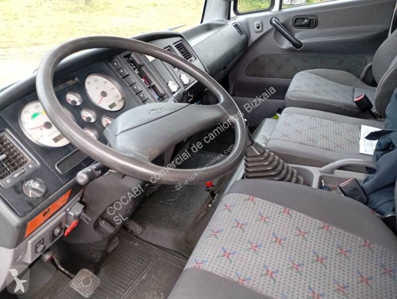 Camión Nissan Atleon 160.12 Volquete 4x2 de Ocasión - 160 CV Euro 3 - miniatura 9