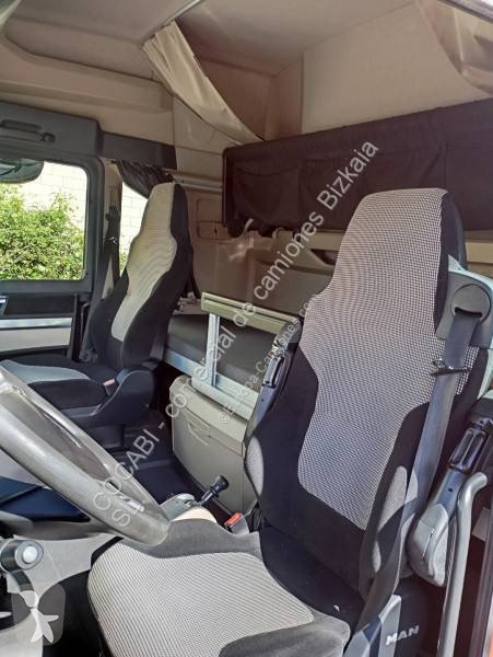 Camión Remolque MAN TGX 26.460 Tautliner 6x2 Euro 6 de Ocasión - 622.000 km - miniatura 9