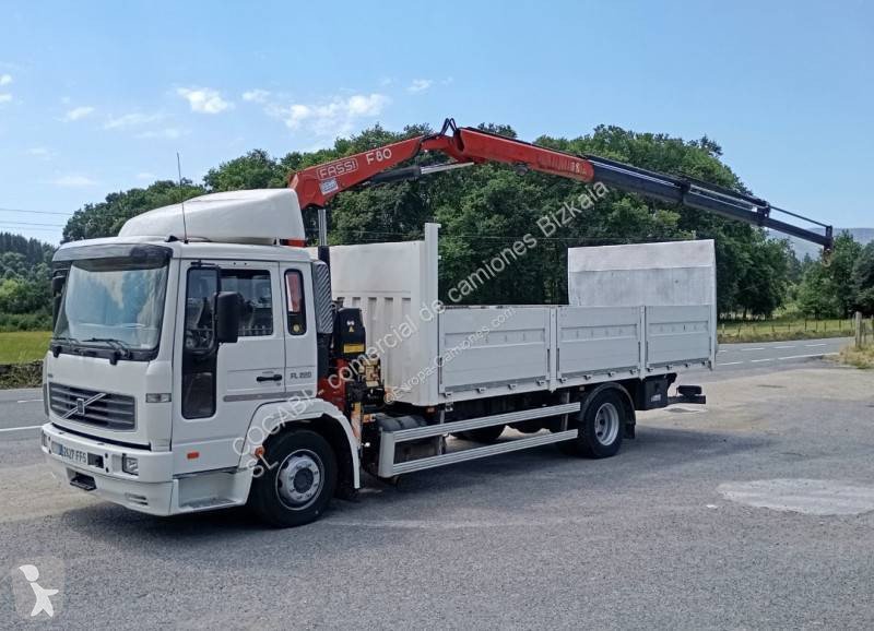 Camión caja abierta Volvo FL 220 4x2 Diesel Euro 4 grúa usado - miniatura 1